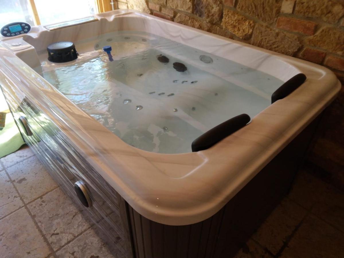 Agriturismo Podere Biancospino Piscina Privata Кьянчано-Терме Экстерьер фото